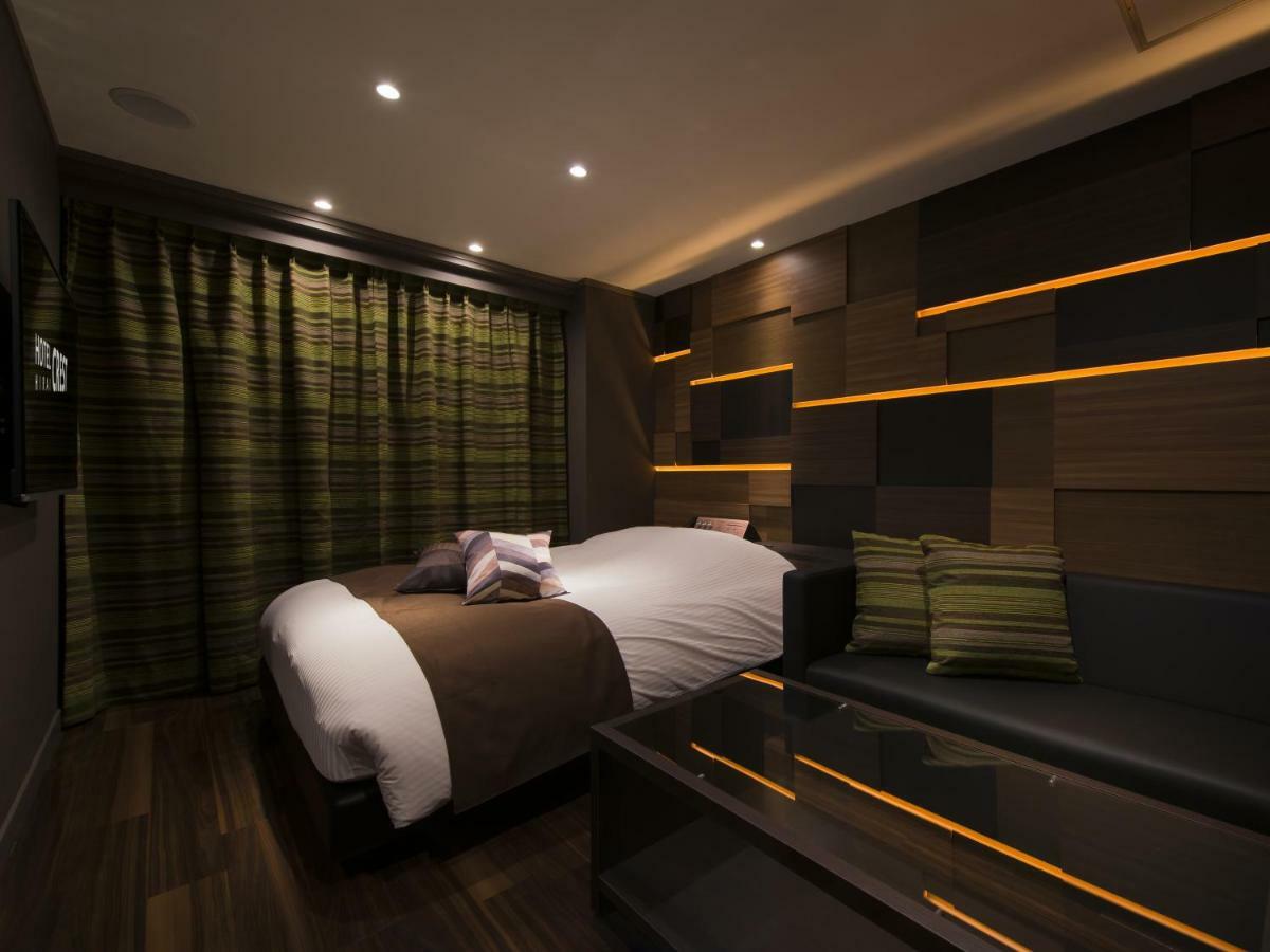 Hotel Crest Hirai (Adults Only) Токио Екстериор снимка